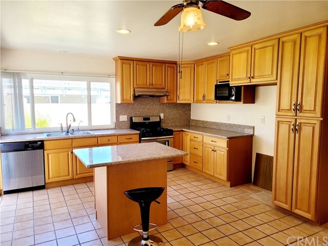 Building Photo - 17710 Caliente Pl