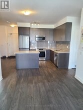 Building Photo - 4699 Glen Erin Dr