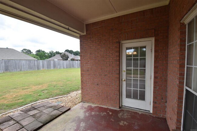 Foto del edificio - 1691 Rambling Brook Ln