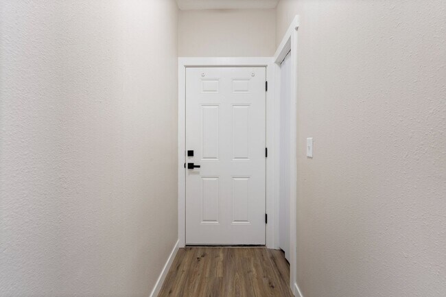 Foto del edificio - Fully Renovated Studio - Near PDX Airport ...