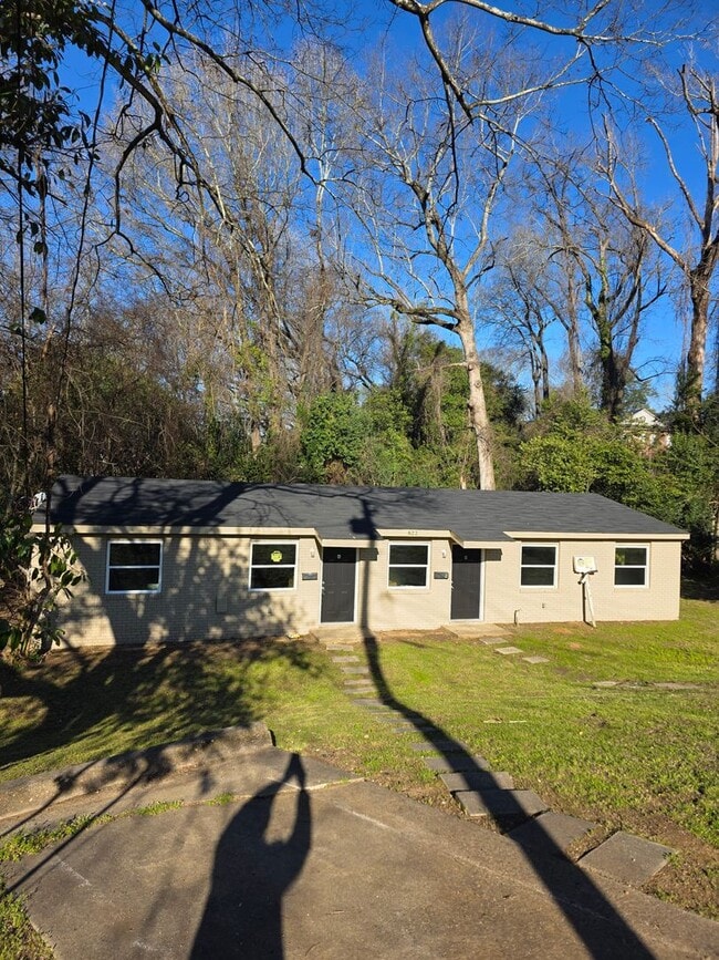 Building Photo - 822 Ragland Ct