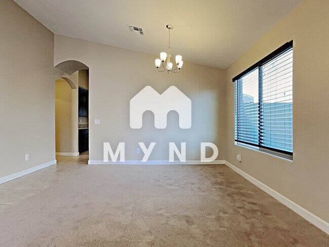 Foto del edificio - 1854 S 219th Ave