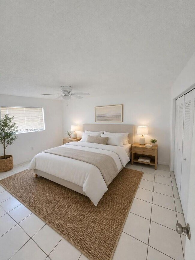 Foto del edificio - 4030 SW 61st Ave