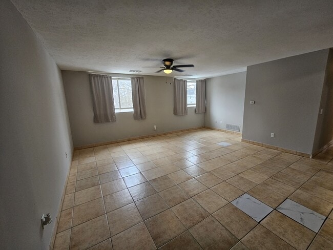 Foto del edificio - 3009 Pearl Ave