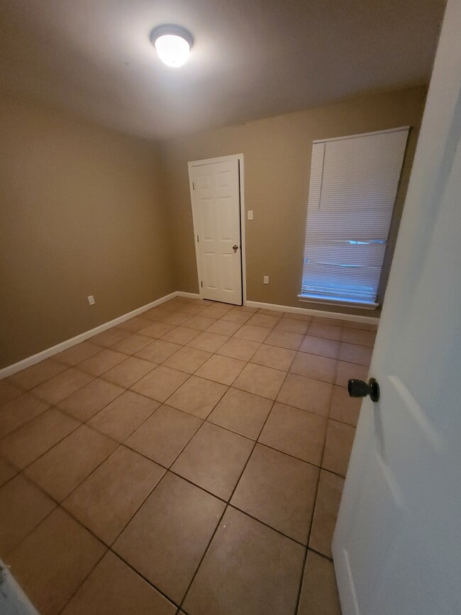 Foto del edificio - 10215 El Scott Ave