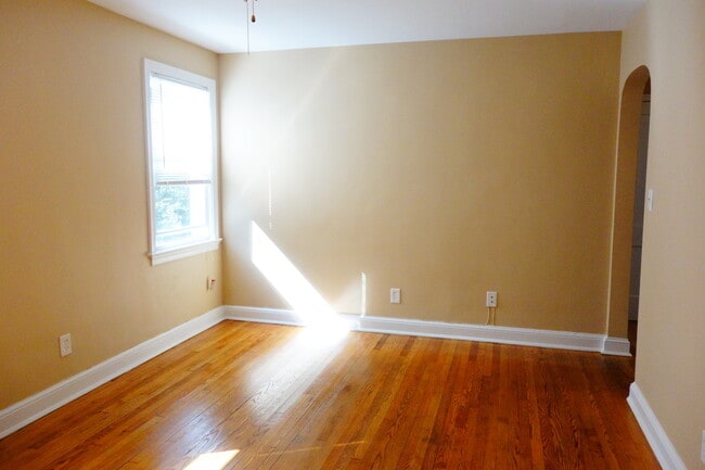 Foto del edificio - 8405 Greenwood Ave