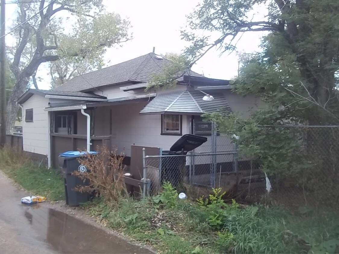 Foto del edificio - 2610 Snyder Ave