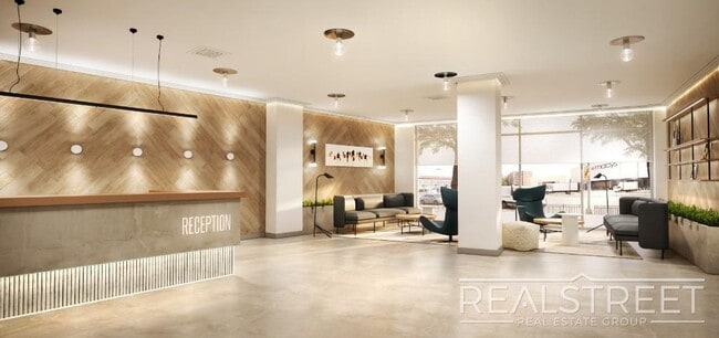 Building Photo - LUXURY LOFT in Queens!