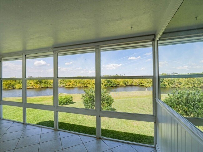 Foto del edificio - 2800 Indian River Blvd