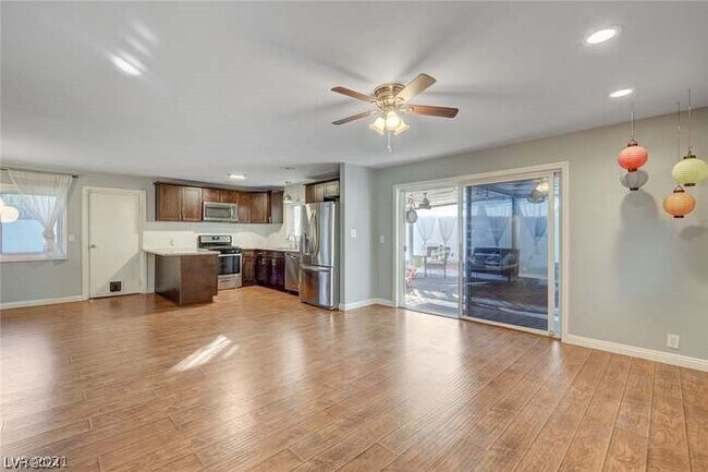 Foto del edificio - 4044 Pepe Cir