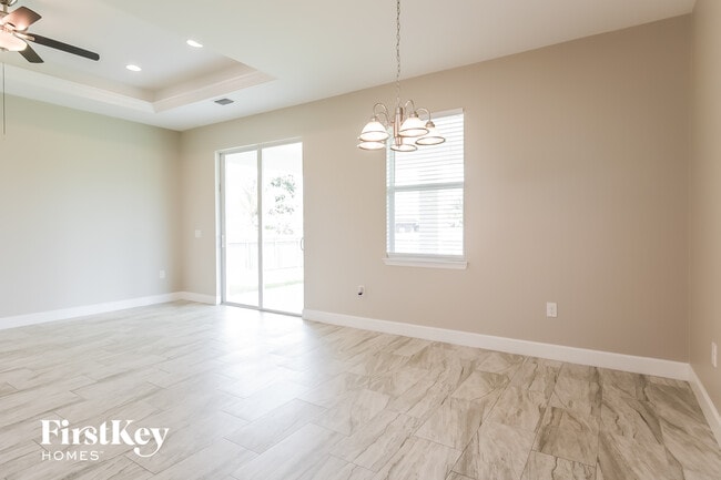 Building Photo - 1511 Terry Ave S