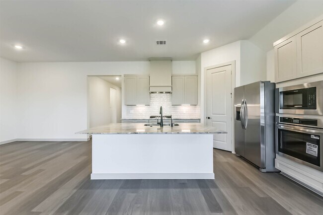 Building Photo - 3413 Daily Harvest Dr