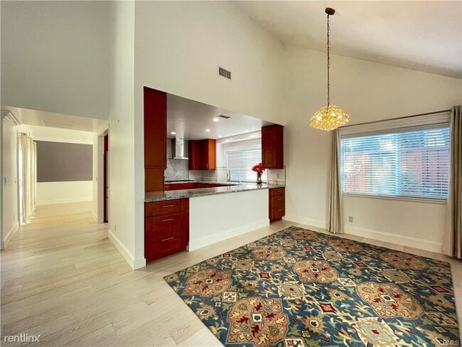 Building Photo - 3 br, 2 bath House - 1169 Princess Ct