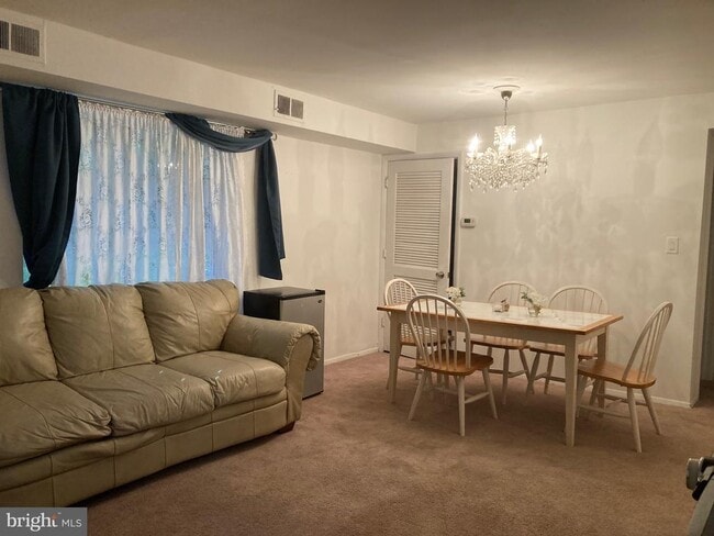 Foto del edificio - 7505 Prince Cole Ct