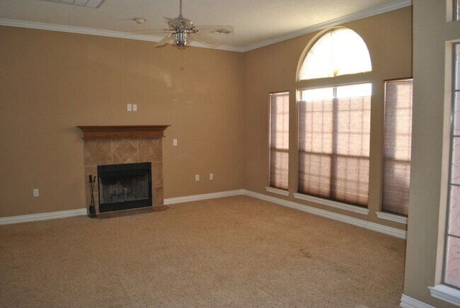 Foto del edificio - Great home in Cache, OK. Pets negotiable w...