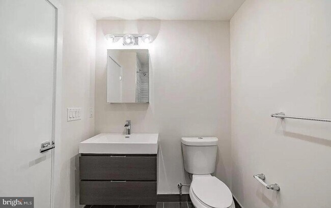 Foto del edificio - 1439 S Taylor St