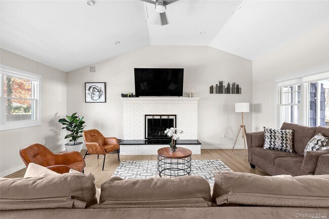 Foto del edificio - 43 Homewood Dr