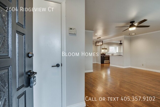 Photo - 2604 Ridgeview Ct House