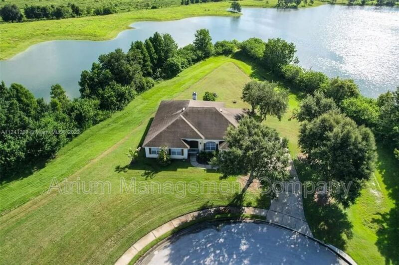 Primary Photo - 2120 Farrington Dr
