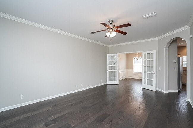 Building Photo - 3218 Mapleside Ln