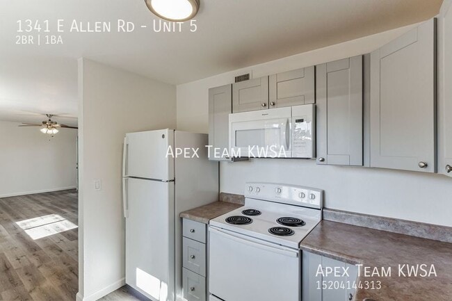 Foto del edificio - 1341 E Allen Rd