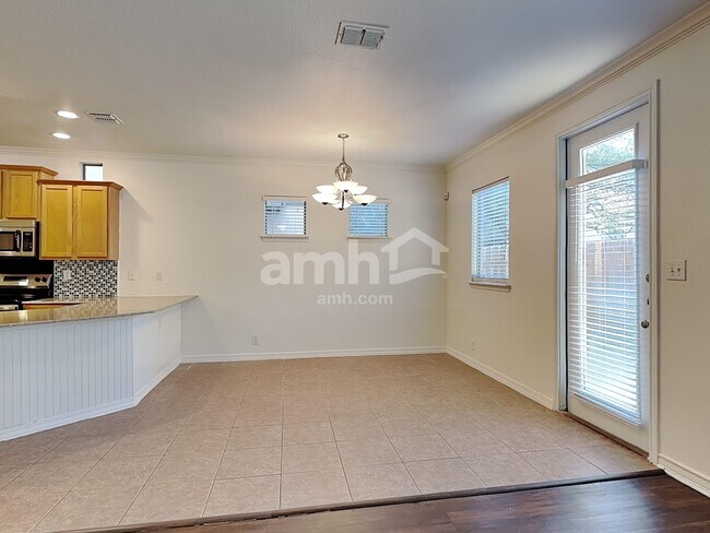 Foto del edificio - 1223 Cresswell Cove