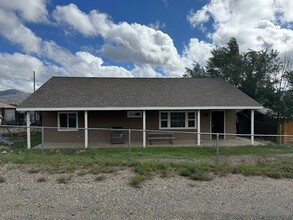 Building Photo - 13141 E Third Aly