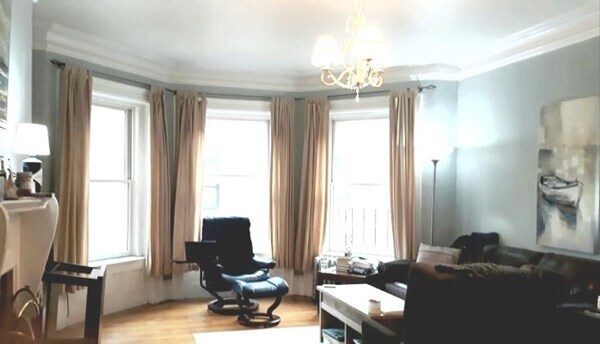 Foto del edificio - 869 Beacon St