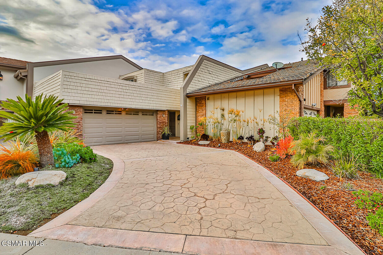 Foto principal - 2393 Windward Cir