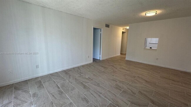 Building Photo - 7732 Camino Real