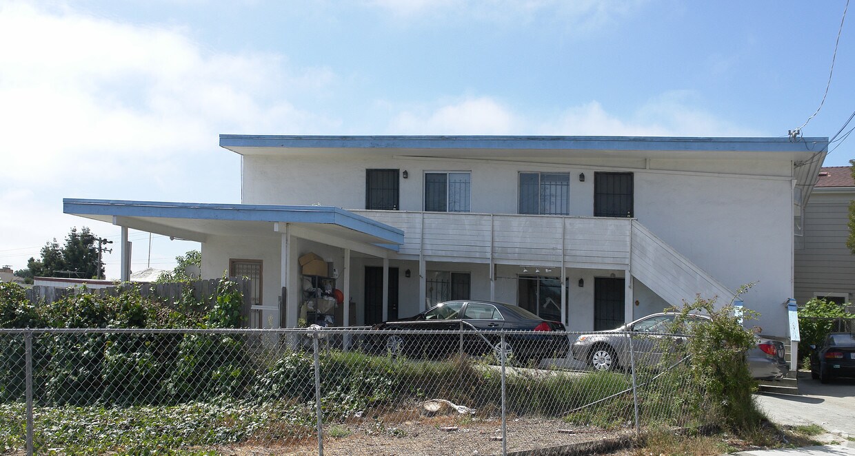 Primary Photo - 3112 13th Ave