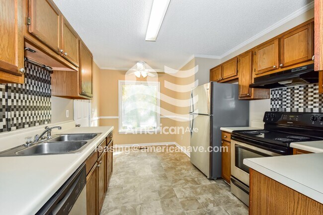 Foto del edificio - 21 Harrington Ct