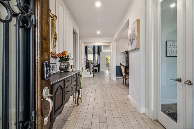 Foto del edificio - 7018 Terra Dr