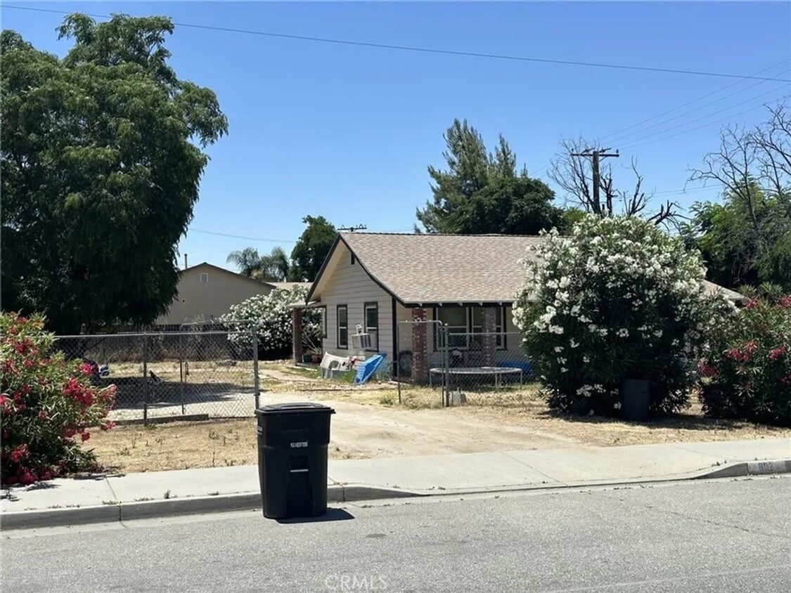 Primary Photo - HOUSE FOR RENT!!! SAN JACINTO CA
