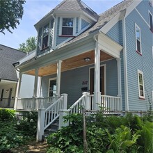 Building Photo - 217 Merriman St