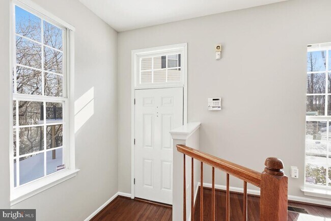 Building Photo - 5113 Glenn Dale Woods Ct