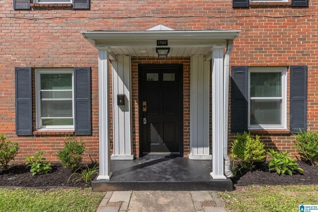 Building Photo - 1700 Valley Ave