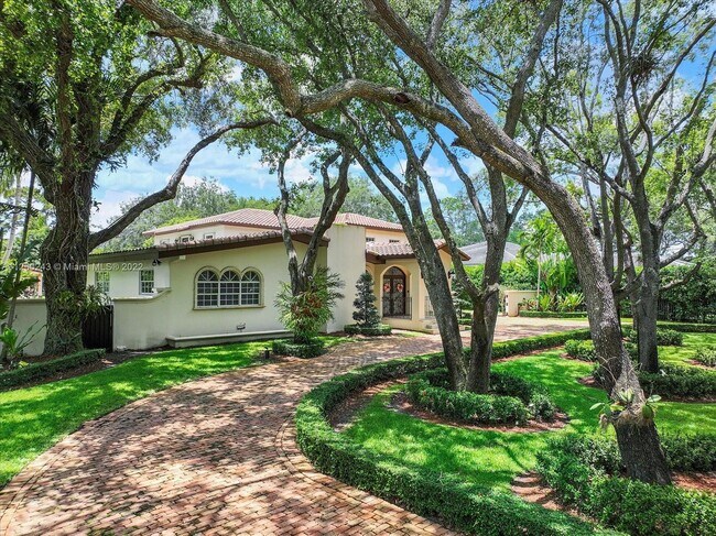Foto del edificio - 6630 SW 72nd Ct