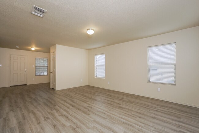 Building Photo - Aspen Park West - 2819 Aspen Meadow, San A...