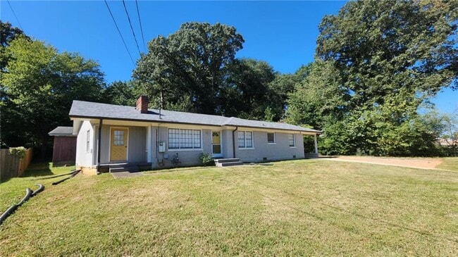 Foto del edificio - 349 Johnson Ferry Rd