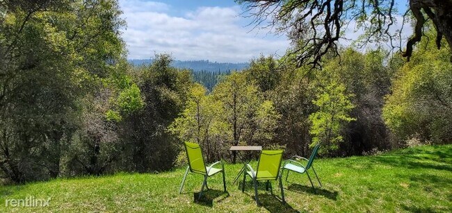 Foto del edificio - 2 br, 1 bath House - 6902 Mosquito Rd