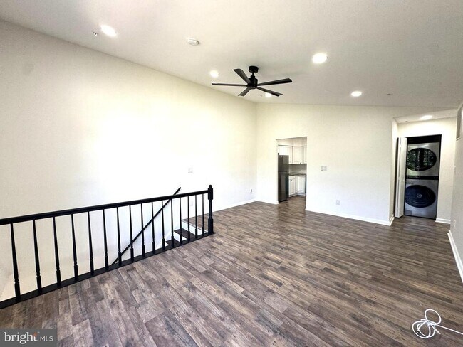 Foto del edificio - 8704 Cumbria Ct