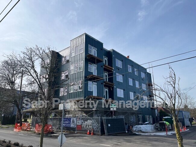 Foto del edificio - 1520 N Bryant St