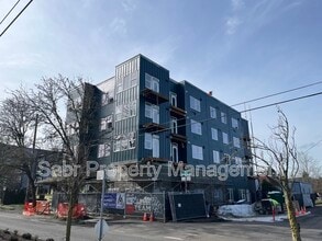 Building Photo - 1520 N Bryant St