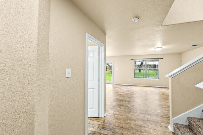 Building Photo - Solar Energy Home on Greenbelt - 919 Trilby