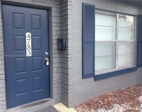 Building Photo - 4785 NW 9th Dr