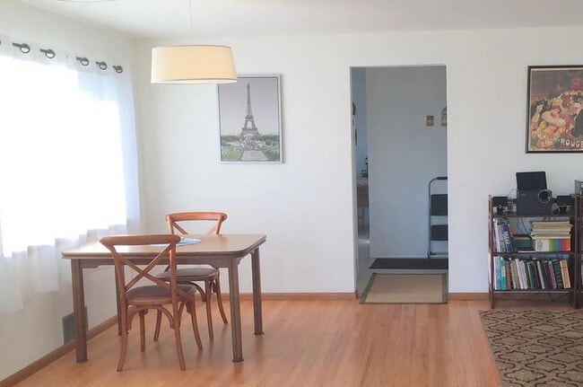 Foto del edificio - 4115 48th Ave S