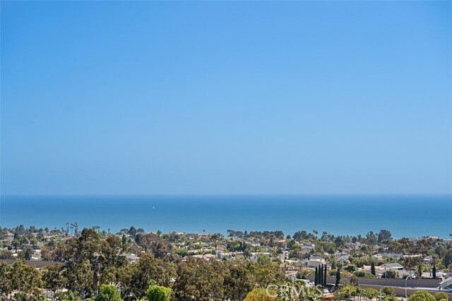 Primary Photo - 4021 Via Manzana