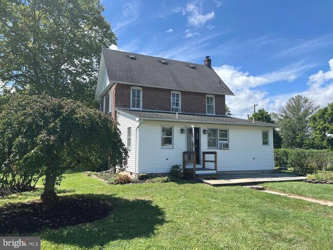 Building Photo - 7121 Old Easton Rd