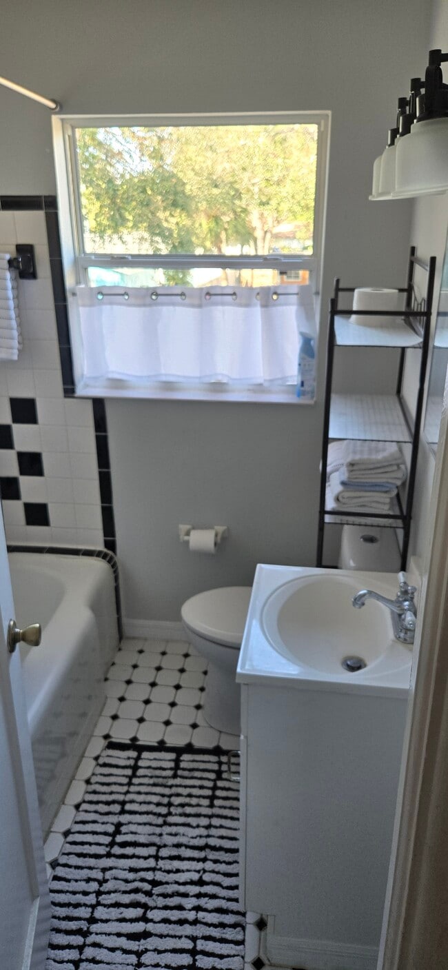 Foto del edificio - 5455 5th Ave S